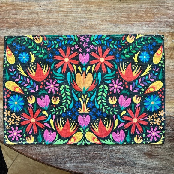 Boho/ Gypsy placemats - Picture 3 of 4